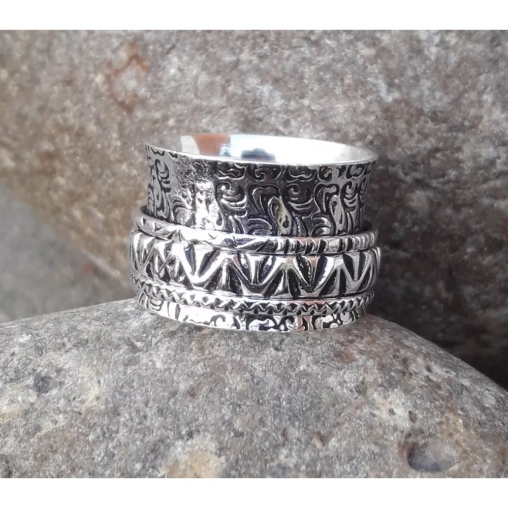 Sterling silver meditation spinner ring